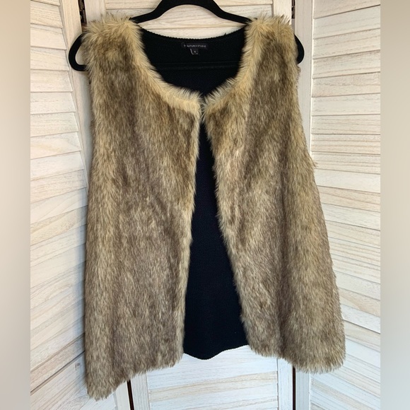 Signature Studio Simple Faux Fur Brown and Black Knit Oversized Vest Coat Small - Picture 3 of 10